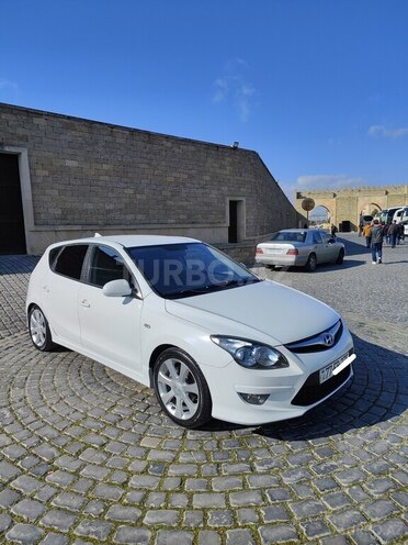 Hyundai i30 2010, 218,000 km - 1.6 l - Bakı