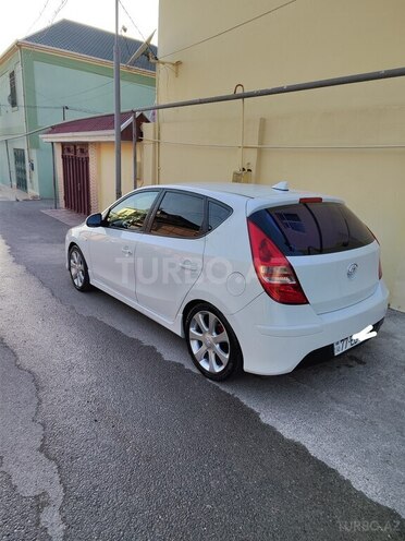 Hyundai i30 2010, 218,000 km - 1.6 l - Bakı