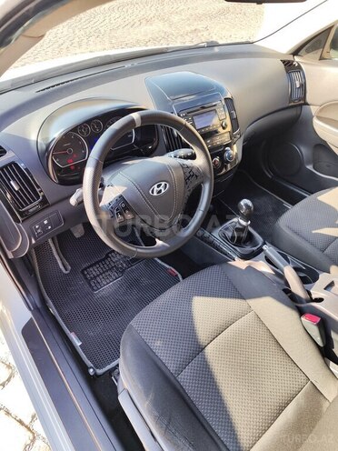 Hyundai i30 2010, 218,000 km - 1.6 l - Bakı
