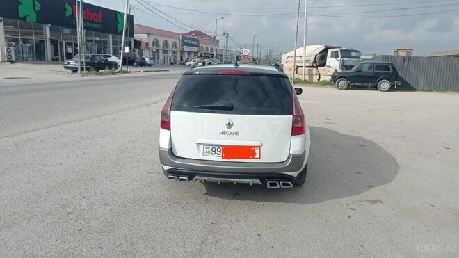 Renault Megane-2