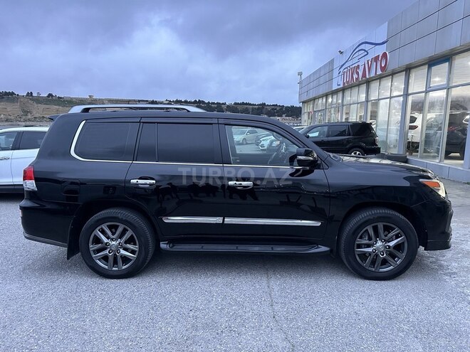Lexus LX 570-4