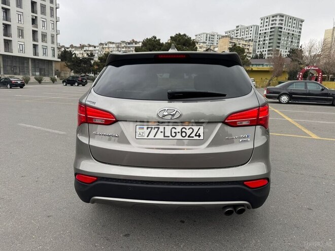 Hyundai Santa Fe-7