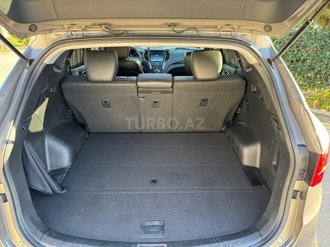 Hyundai Santa Fe-14