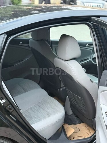 Hyundai Accent 2017, 163,000 km - 1.6 l - Bakı