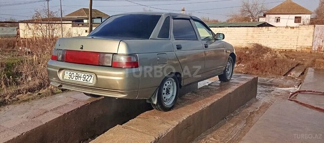 LADA (VAZ) 2110 2002, 452,347 km - 1.6 l - Salyan