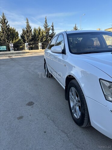 Hyundai Sonata 2008, 200,000 km - 2.4 l - Bakı