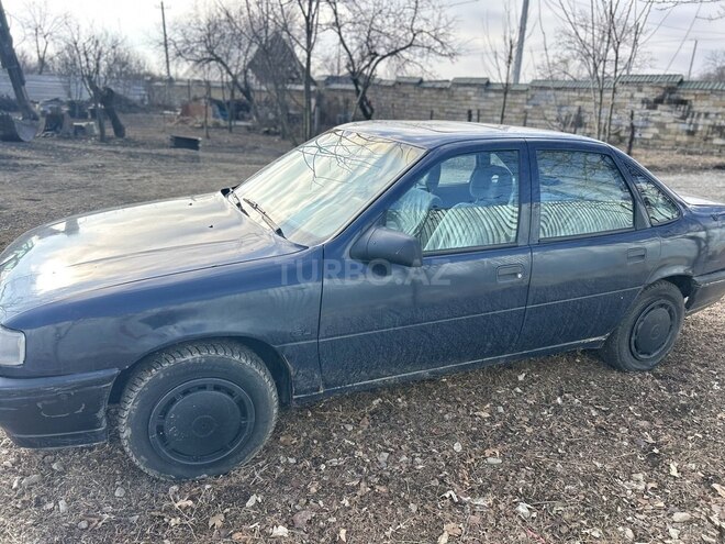 Opel Vectra 1992, 400,266 km - 1.6 l - Qəbələ