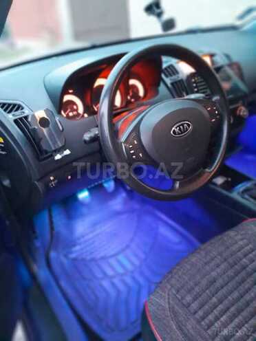 Kia Ceed 2009, 240,000 km - 1.4 л - Quba