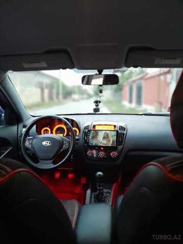Kia Ceed 2009, 240,000 km - 1.4 л - Quba
