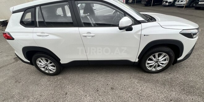 Toyota Corolla Cross-4