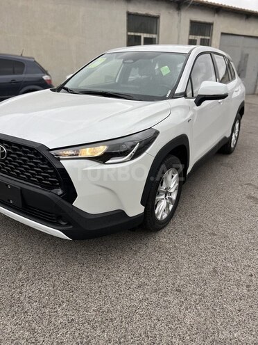 Toyota Corolla Cross-3
