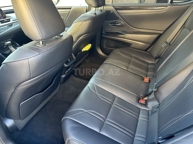 Lexus ES 300h 2021, 54,000 km - 2.5 л - Bakı