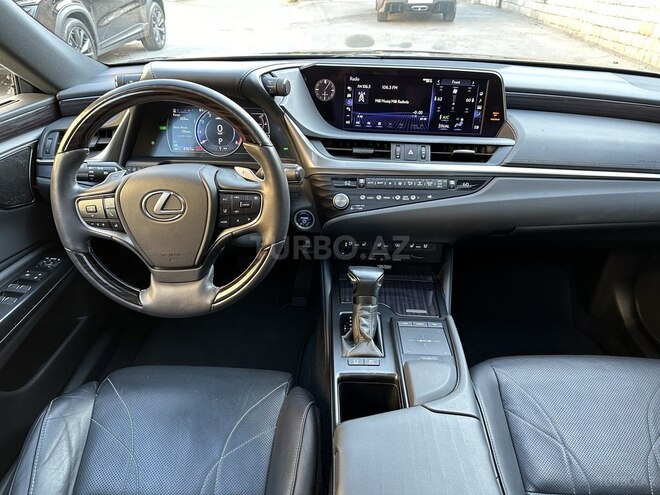 Lexus ES 300h 2021, 54,000 km - 2.5 л - Bakı