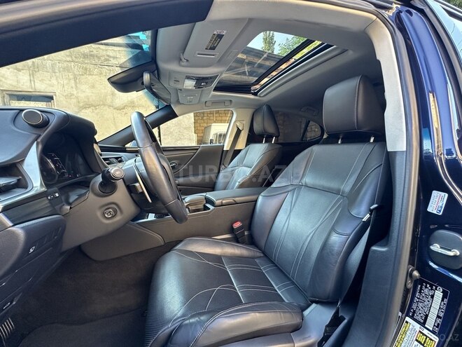 Lexus ES 300h 2021, 54,000 km - 2.5 л - Bakı
