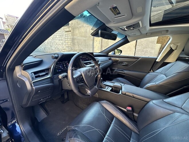 Lexus ES 300h 2021, 54,000 km - 2.5 л - Bakı