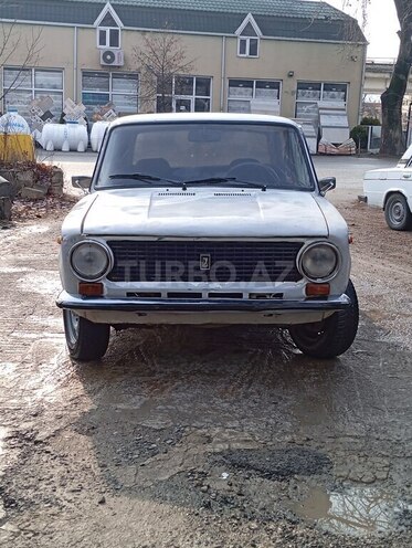 LADA (VAZ) 21011 1981, 95,000 km - 1.3 l - Qazax