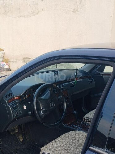 Mercedes C 220 d 2001, 350,000 km - 2.2 l - Bakı