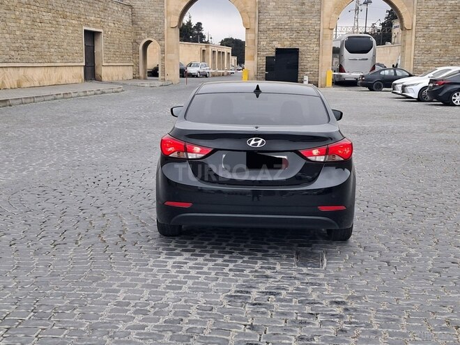 Hyundai Avante 2015, 196,000 km - 1.6 л - Bakı