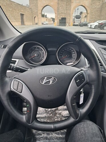 Hyundai Avante 2015, 196,000 km - 1.6 л - Bakı