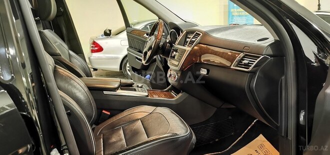 Mercedes GL 550-19