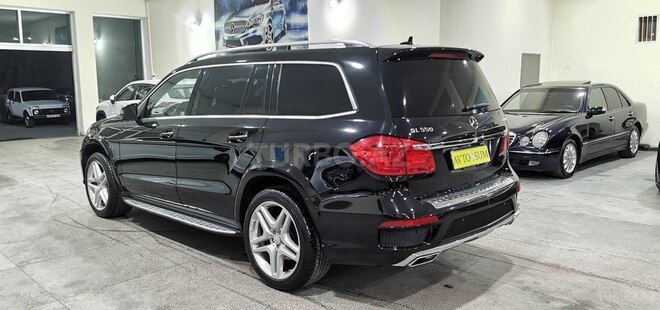 Mercedes GL 550-2