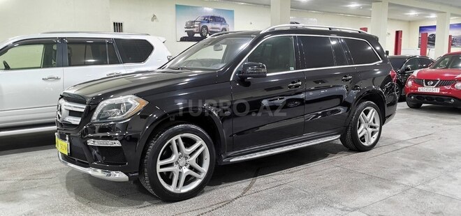 Mercedes GL 550-3