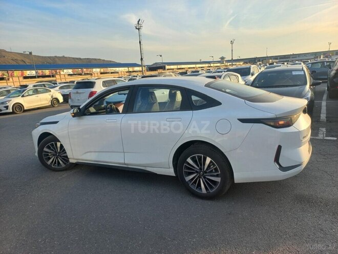 Changan Qiyuan A05 2024, 0 km - 1.5 l - Bakı