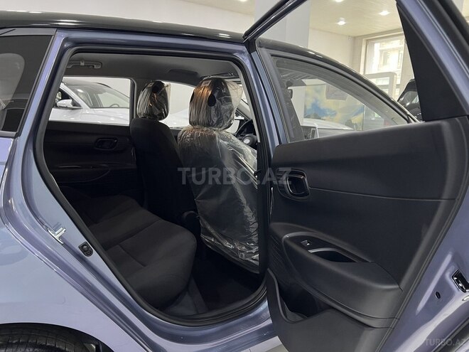 Hyundai i20-13