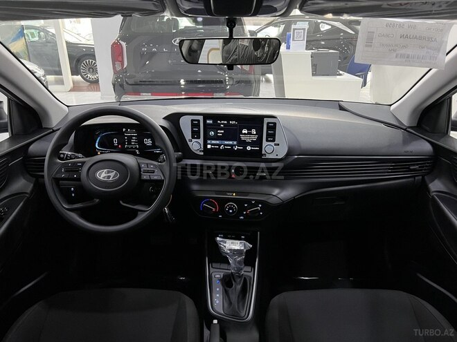 Hyundai i20-16