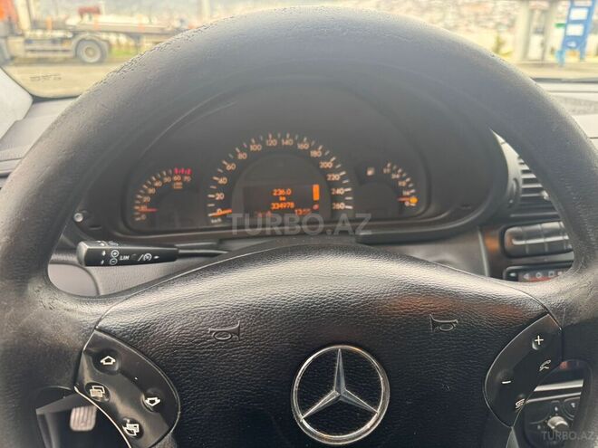 Mercedes C 200 2000, 330,000 km - 2.0 l - Bakı