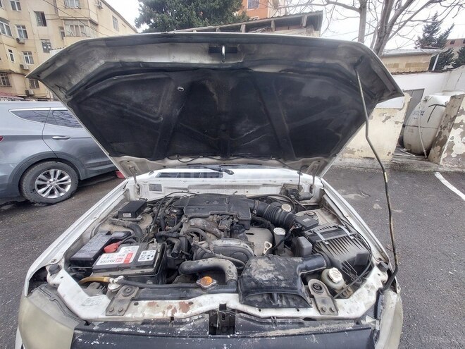 Mitsubishi Pajero io 1999, 280,000 km - 1.8 l - Bakı