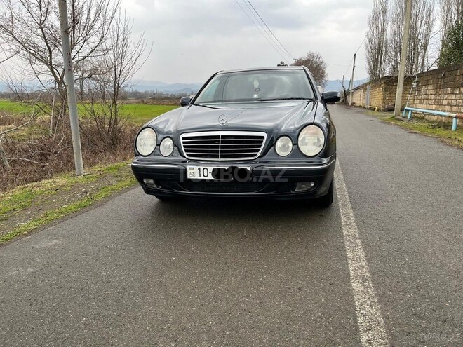 Mercedes E 320 2000, 369,170 km - 3.2 л - Lənkəran