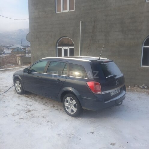 Opel Astra 2010, 229,000 km - 1.4 l - Gədəbəy