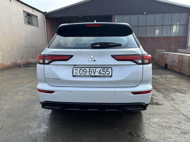 Mitsubishi Outlander Sport 2023, 13,118 km - 2.4 л - Bərdə