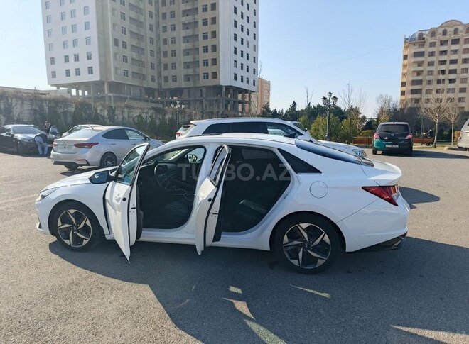 Hyundai Elantra 2022, 47,000 km - 2.0 l - Bakı
