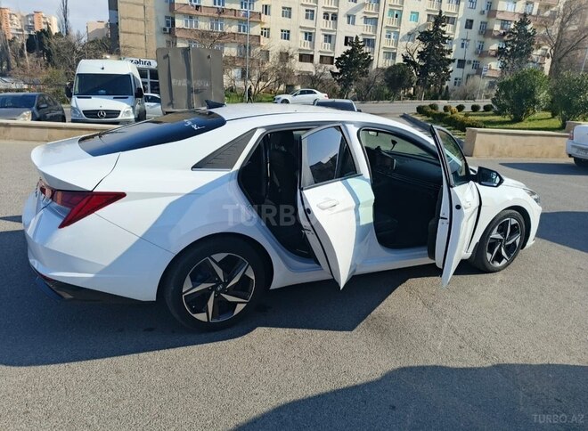 Hyundai Elantra 2022, 47,000 km - 2.0 l - Bakı