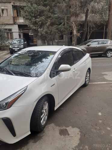 Toyota Prius 2019, 75,000 km - 1.8 l - Bakı
