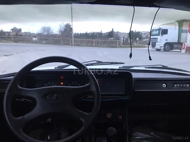 LADA (VAZ) 2107-5