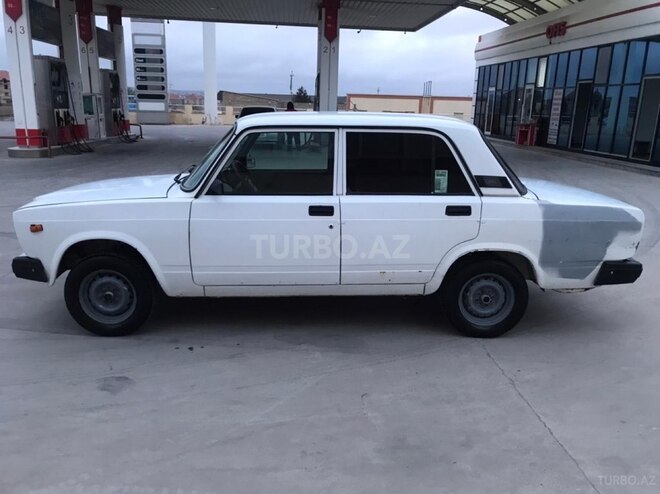 LADA (VAZ) 2107-3