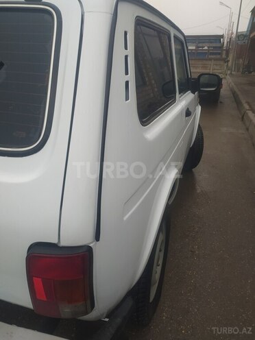 LADA (VAZ) Niva 2012, 178,000 km - 1.7 l - Qusar
