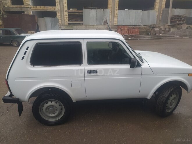 LADA (VAZ) Niva 2012, 178,000 km - 1.7 l - Qusar