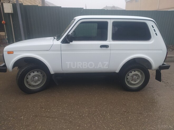 LADA (VAZ) Niva 2012, 178,000 km - 1.7 l - Qusar