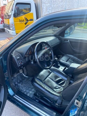 Mercedes C 180 1995, 610,000 km - 1.8 л - Bakı