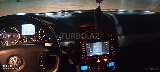 Volkswagen Touareg 2005, 300,000 km - 2.5 l - Qusar