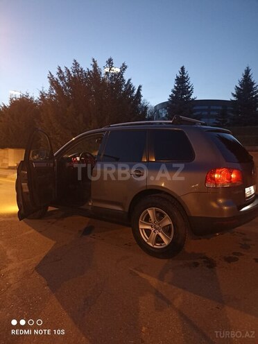 Volkswagen Touareg 2005, 300,000 km - 2.5 l - Qusar