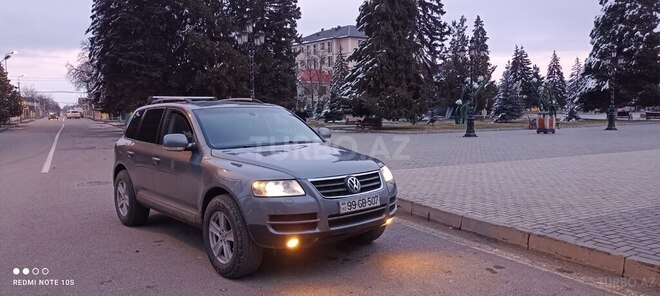 Volkswagen Touareg 2005, 300,000 km - 2.5 l - Qusar
