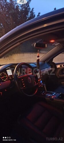 Volkswagen Touareg 2005, 300,000 km - 2.5 l - Qusar