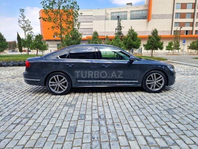 Volkswagen Passat 2016, 220,000 km - 1.8 l - Bakı