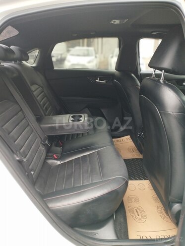Kia Cerato-21