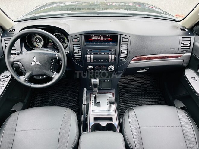 Mitsubishi Pajero 2016, 92,000 km - 3.0 l - Bakı